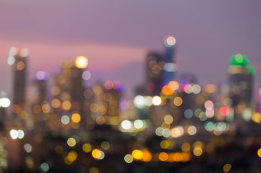 Bulanık bokeh gece görünümü birden çok renk ofis şehir merkezinde, şehir ışıkları