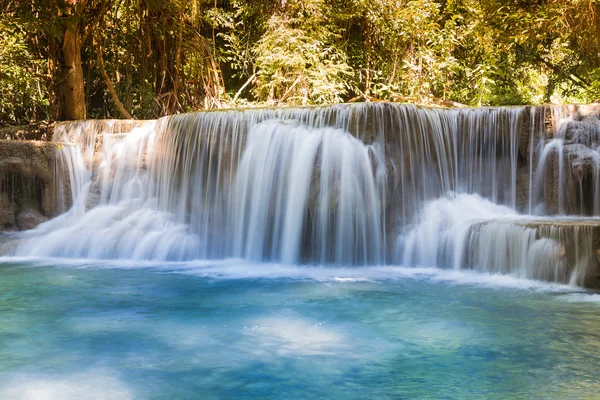 Blue stream waterfalls in deep forest national park of Thailand — Stock Photo, Image