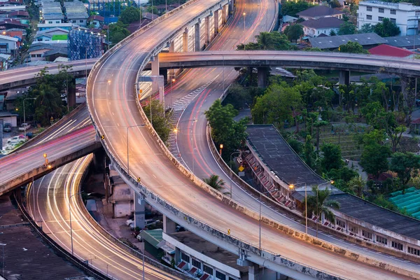 すぐに、高速道路陸橋交差点 — ストック写真