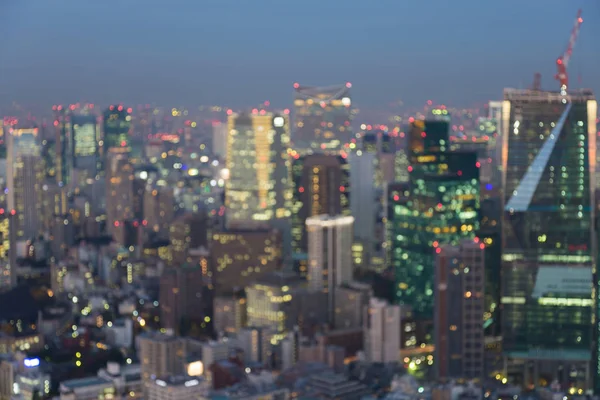 Bulanık ışıklar Tokyo şehir gece görünümü