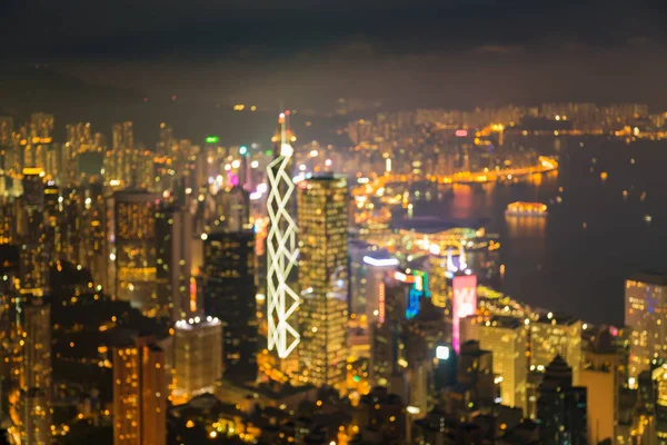 Bokeh ışıklar Hong Kong şehir gece görünüm bulanık — Stok fotoğraf