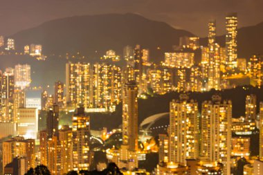 Bulanık ışıklar Hong Kong ikamet alan dağ üzerinde 