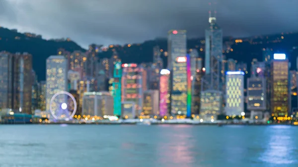 Suddig bokeh lampor Hong Kong business downtown havet — Stockfoto