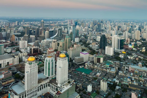 Vue aérienne paysage urbain centre d'affaires skyline — Photo