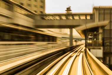 Tren tünele hareketli bulanık hareket