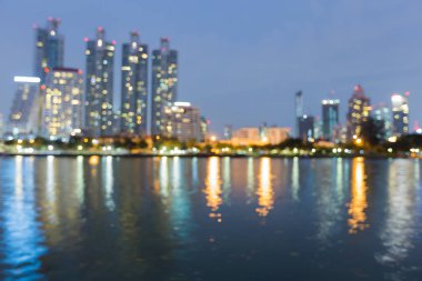 Soyut bulanık bokeh hafif ofis binası ve yansıma