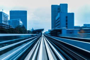 Soyut hareket gökyüzü tren üzerinde bulanık