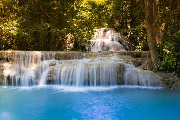 Blue stream waterfall in deep forest national park of Thailand — Stock Photo, Image