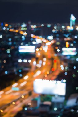 Havadan görünümü bokeh ışık şehir yol gece görünüm bulanık