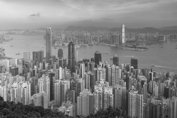 Θέα στην πόλη Χονγκ Κονγκ στο σημείο της Βικτόρια, cityscape φόντο στο κέντρο της πόλης — Φωτογραφία Αρχείου