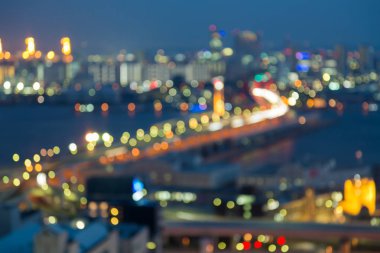 Bulanık alacakaranlık bokeh Kobe şehir yol ve merkezi iş manzarası