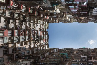 City daire alt görünümü mavi gökyüzü karşı