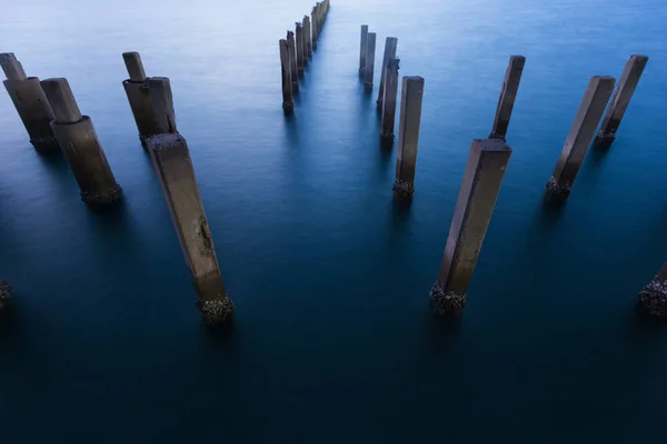 Doğal deniz tarağı terk liman — Stok fotoğraf