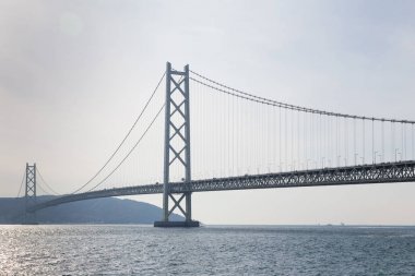 Akashi Kaikyo çelik asma köprü, Kobe Japonya