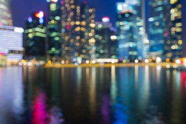 Bulanık bokeh ışık Singapur merkezi iş şehir merkezinde 