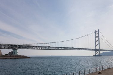 Akashi Kaikyo asma köprü çapraz Kobe okyanus üzerinde