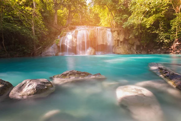 Blue stream waterfall in tropical deep forest — Stock Photo, Image