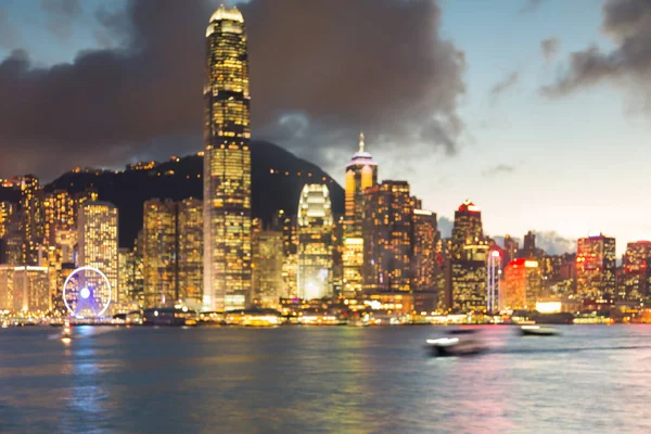 Gece bokeh Hong Kong şehir waterfront bulanık — Stok fotoğraf