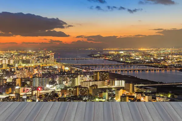 夜ライト大阪市内ビジネス街航空写真ビュー、日本 — ストック写真