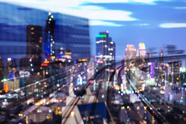 Tren hareket hareket çift pozlama ışık gece Kişilik bulanık