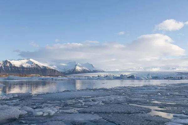 Glaciärlagunen lce lagoon vinterlandskap — Stockfoto