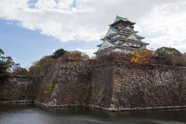 Osaka castle historische oude Japanse landmark — Stockfoto