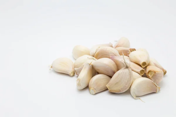 Raw garlic on white background — Stock Photo, Image