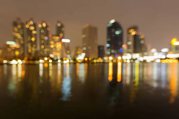 Nacht verschwommen Bokeh Bürogebäude zentrales Geschäft Innenstadt — Stockfoto