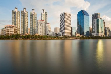 Ofis su açık genel Bangkok park Binası