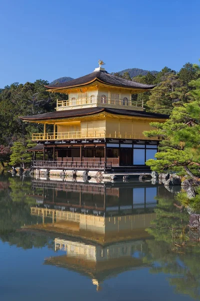 Kinkakuji Ναό που ονομάζεται Χρυσός Ναός, Οζάκα Ιαπωνία — Φωτογραφία Αρχείου