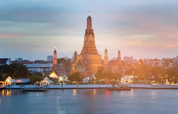 Wat Arun Bangkok Tayland Işareti Waterfront Gün Batımı Sırasında — Stok fotoğraf