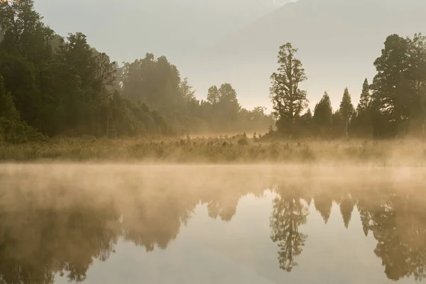 Утро Озере Мэтисон Новая Зеландия Природный Пейзаж — стоковое фото