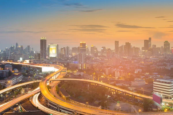 Bangkok Şehir Şehir Merkezine Otoyol Kavşağı Günbatımı Gökyüzü Cityscape Arka — Stok fotoğraf