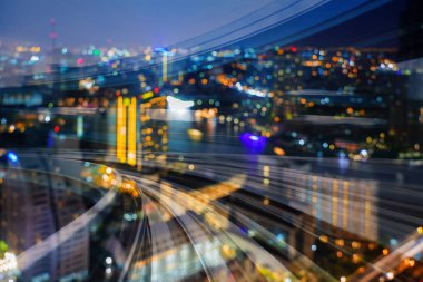 Hareket çift pozlama gece bokeh ışık, arka plan bulanık