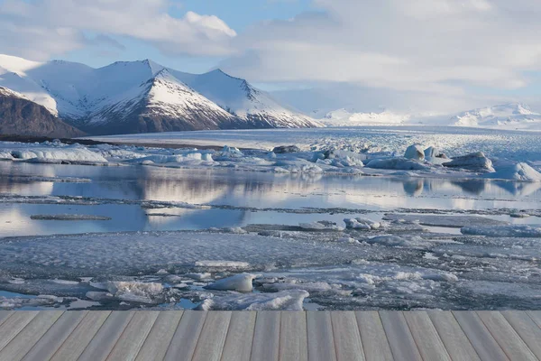 Ανοίγοντας Ξύλινο Πάτωμα Ισλανδία Jakulsarlon Λιμνοθάλασσα Χειμώνα Λίμνη Φυσικό Τοπίο — Φωτογραφία Αρχείου