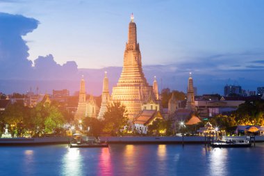 Alacakaranlık Arun tapınak Nehri ön, Tayland, Bangkok Simgesel Yapı ünlü cazibe