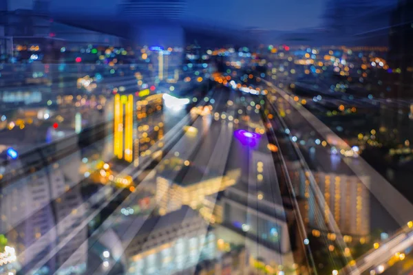 Alacakaranlık Bokeh Işık Şehir Gece Işık Çift Pozlama Hareket Tren — Stok fotoğraf