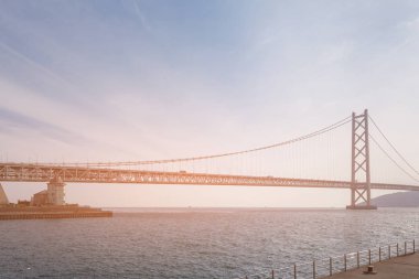 Akashi Kaikyo Kobe Japonya'nın en uzun asma köprü