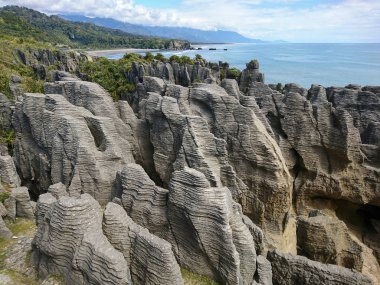 Sahil manzarası, Yeni Zelanda West coast doğal peyzaj taşın gözleme 