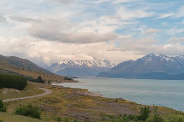 Pukaki su göl dağ arka plan, Yeni Zelanda doğal peyzaj ile