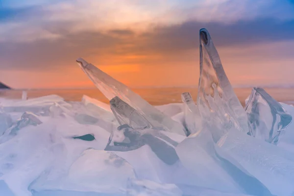 Sonnenuntergang Himmel Über Eis Baikalsee Gebrochen Natürliche Landschaft Hintergrund — Stockfoto