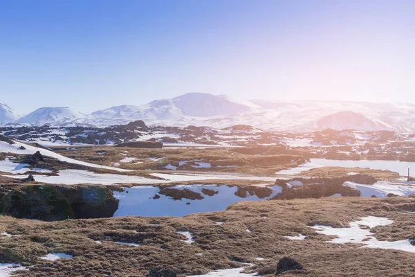 Island Winter Natürliche Landschaft Mit Berghintergrund — Stockfoto