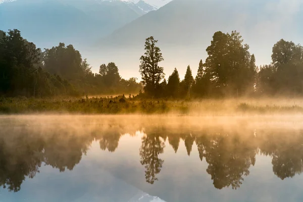 Mirror Reflection Water Matheson Lake New Zealand Natural Landscape Background — ストック写真