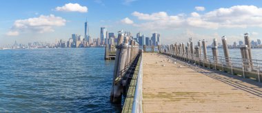 1 Kasım 2016 - New York - ABD, Manhattan Adası Özgürlük Adası 'ndaki bir rıhtımdan görüldü