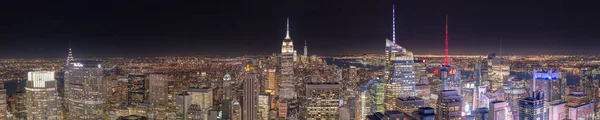 28 Ekim 2016 - New York - ABD, New York gece Rockefeller Center 'dan Skyline