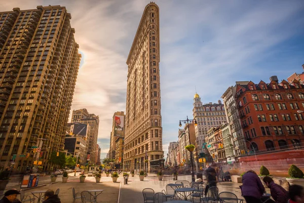 29 Ekim 2016 - New York - ABD, Flatiron Binası Trafik