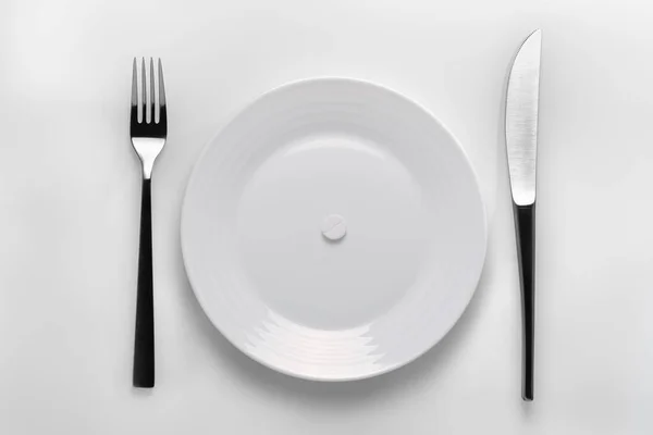 Close Shot Table Setting White Plate Filled White Pill Next — Stock Photo, Image