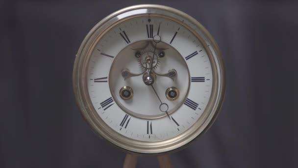 Macro Shot Antique Vintage Clock Detailed Depiction Clock Face Hands — Stock Video