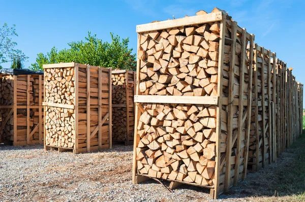 Wood complex for sale at the depot. — Stock Photo, Image