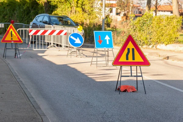 Road sign lane narrowing. — Stock Photo, Image